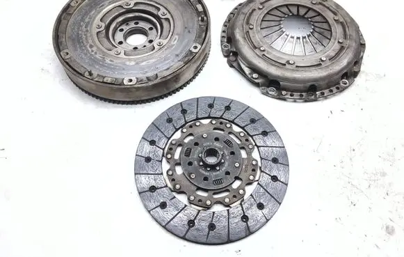 Volvo V40 Clutch set kit AV617563CB AV616477CE AV617550C1B