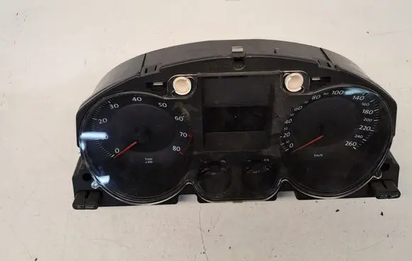 Volkswagen PASSAT B6 Speedometer (instrument cluster) A2C53106067