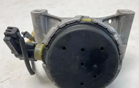 Audi A6 S6 C7 4G Engine mount bracket 4G0199381NT