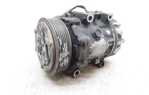 Volvo V50 Air conditioning (A/C) compressor (pump) 3M5H19D629HC