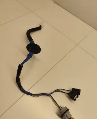 Toyota RAV 4 (XA50) Rear tail light wiring loom 