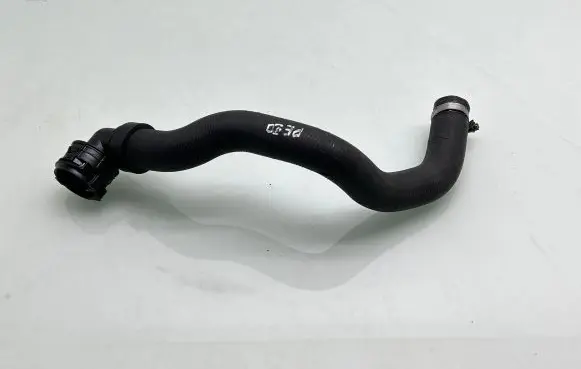 Peugeot Traveller Engine coolant pipe/hose