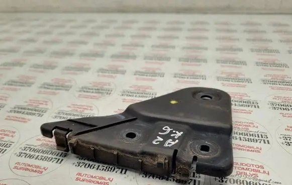 Audi A2 Rear bumper mounting bracket 8Z0807375B