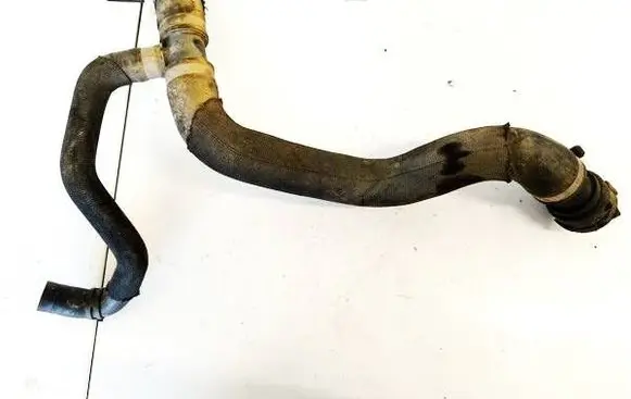Audi A6 S6 C6 4F Engine coolant pipe/hose 