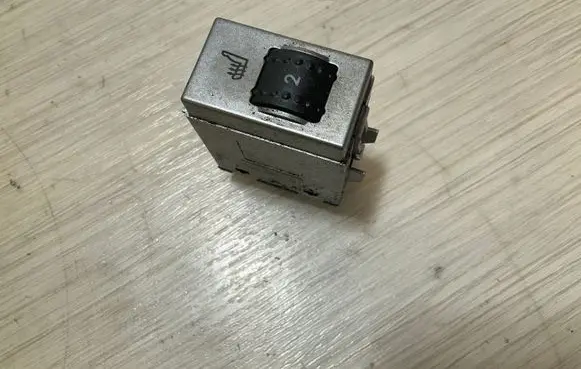 Ford Kuga I Seat heating switch 8V4T19K314AB