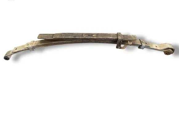 Toyota Hilux (AN10, AN20, AN30) Rear leaf spring 