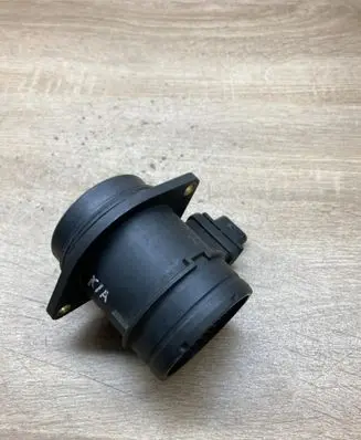 Hyundai i30 Mass air flow meter 281642A401 0281002723