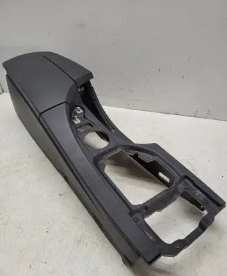 BMW 5 E60 E61 Center console