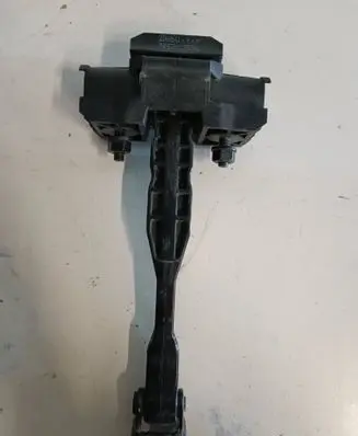 BMW X2 F39 Front door check strap stopper 7463625