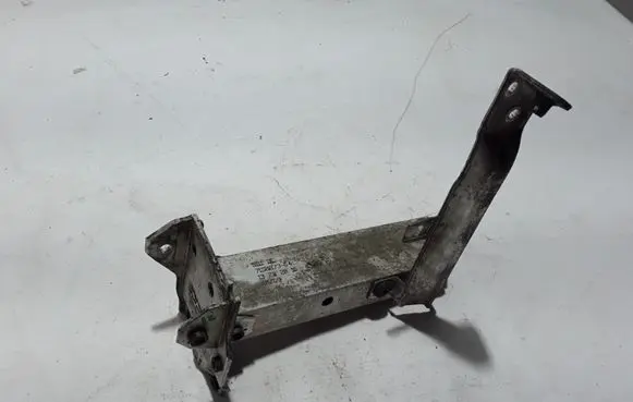 BMW 5 GT F07 Front bumper shock/impact absorber 7158873
