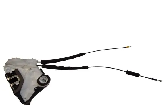 Subaru Forester SK Front door lock M5611570F1 M16RAS