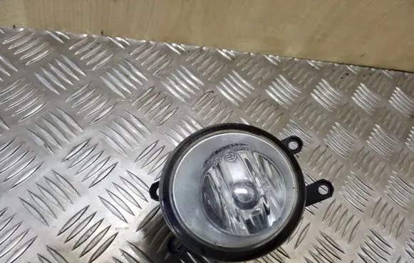 Toyota Auris 150 Front fog light 89210657 A044633