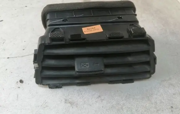 Hyundai i20 (GB IB) Dash center air vent grill AD159SSK01