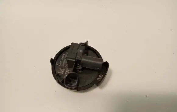 Mercedes-Benz GLC AMG Airbag deployment crash/impact sensor 118665 02059220619 139051400