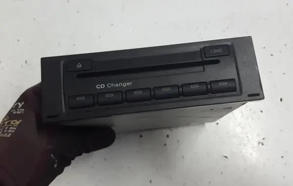 Skoda Octavia Mk2 (1Z) CD/DVD changer 1Z0035111AXAUTOPX 1Z0035111A