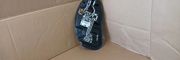 Citroen C5 Tail light bulb cover holder VALEO