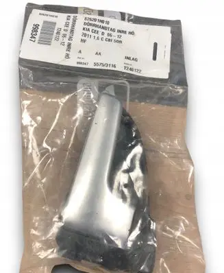 KIA Ceed Front door interior handle 826211H000
