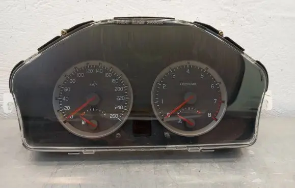 Volvo S40 Speedometer (instrument cluster) 30669182 30710071 0886