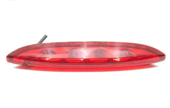 Peugeot 208 I Third/center stoplight 9674309080