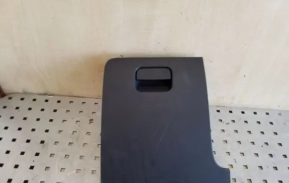 Volkswagen PASSAT B6 Glove box 3C1857921L