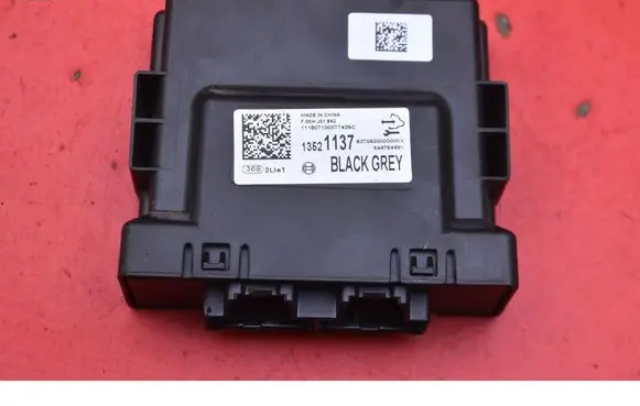 Opel Insignia A Engine control unit/module ECU 13521137