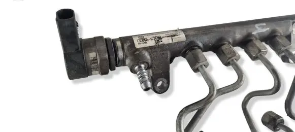 Audi A4 S4 B8 8K Fuel main line pipe 03L130089A