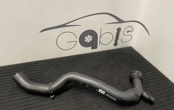 Audi A5 Engine coolant pipe/hose 8W0122101BH
