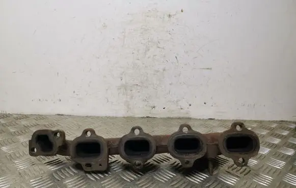 Nissan X-Trail T32 Exhaust manifold