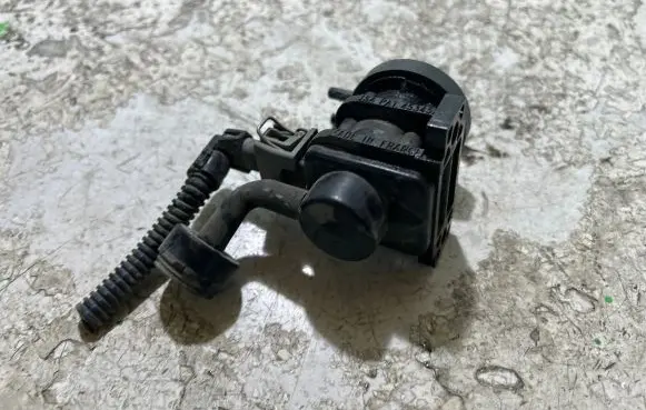 Opel Zafira A Turbo solenoid valve 4534375