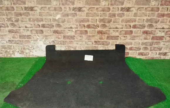Toyota Yaris Trunk/boot mat liner 