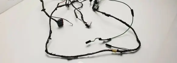 Ford Focus Tailgate/trunk wiring harness 7M5T17N400 7M5T17N400BCC