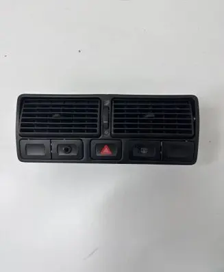 Volkswagen Golf IV Dash center air vent grill
