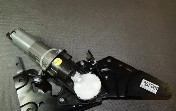 Tailgate/trunk/boot lift motor