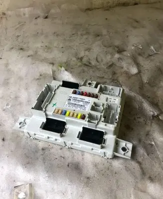 Alfa Romeo Giulia Fuse module 503441720009