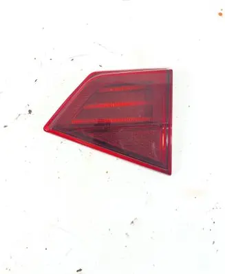 Suzuki Vitara (LY) Tailgate rear/tail lights 