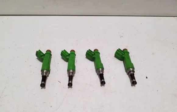 Fuel injectors set