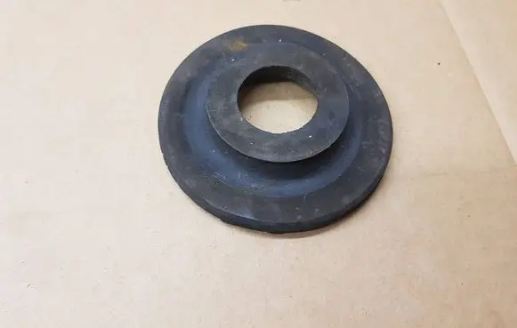 Audi A3 S3 A3 Sportback 8P Rear coil spring rubber mount 1K0512149B