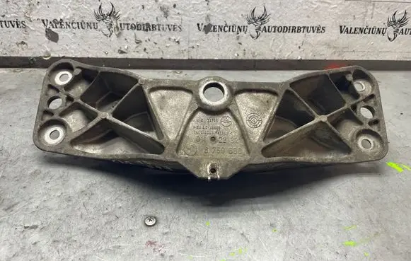 BMW 7 E65 E66 Gearbox mounting bracket 6759680