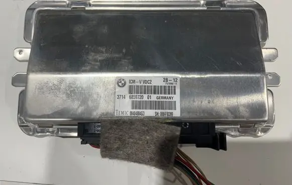 BMW 6 F12 F13 Suspension control unit/module 1CMVVDC2 00404884G3 6859720