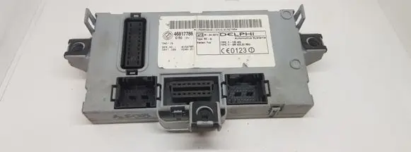 Fiat Stilo Fuse module 46817786