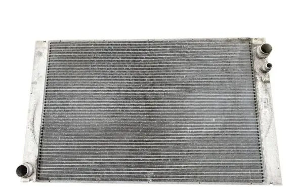 Audi A8 S8 D3 4E Coolant radiator 4E0121251