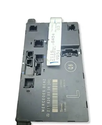 Mercedes-Benz E W211 Door control unit/module 2118200326 356801
