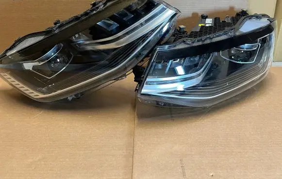 Volkswagen Caddy Headlights/headlamps set 2K8941035A 2K8941036A