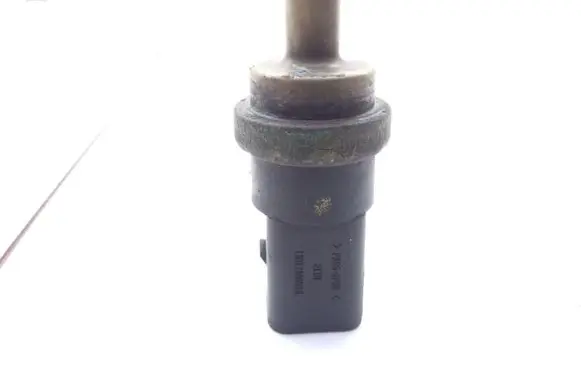 Volkswagen PASSAT B5.5 Coolant temperature sensor 078919501