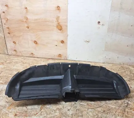 BMW 3 E90 E91 Intercooler air guide/duct channel 7173571 51747173571