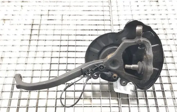 Mercedes-Benz CL C215 Front wheel hub spindle knuckle 