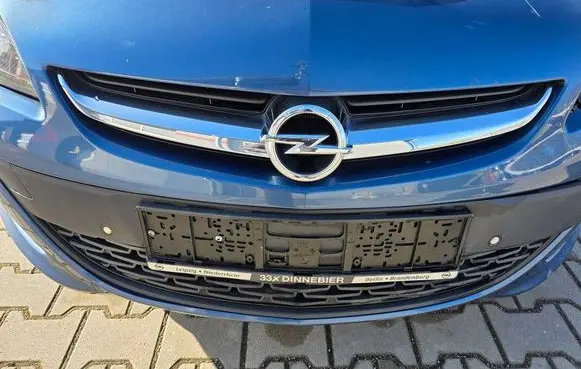 Opel Astra J Front grill 
