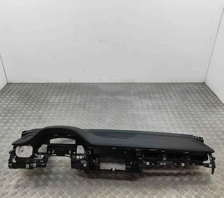 Audi Q7 4M Dashboard 4M1857067A
