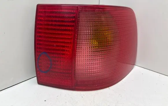Audi A6 S6 C4 4A Rear/tail lights 138008