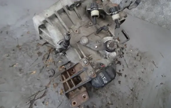 Suzuki Swift I Manual 7 speed gearbox DDIS9A125